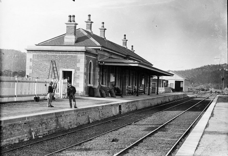 1870 Eskbank Station