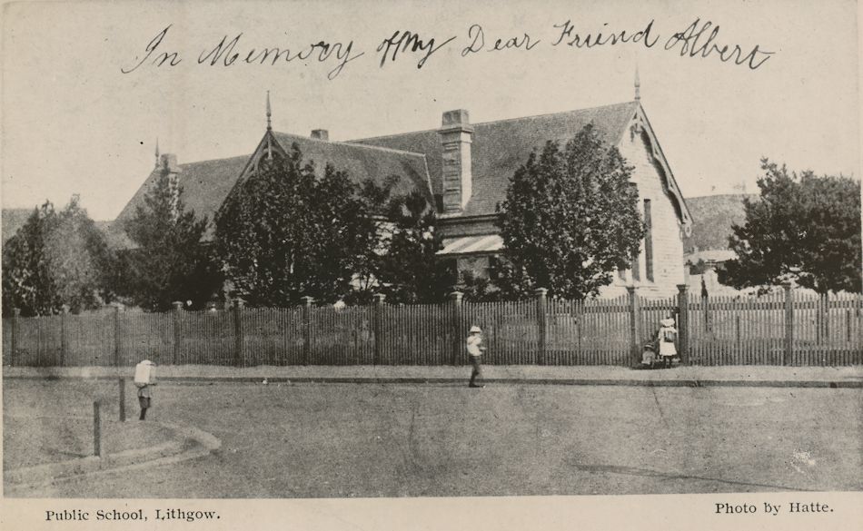 c 1911 Lithgow Infants